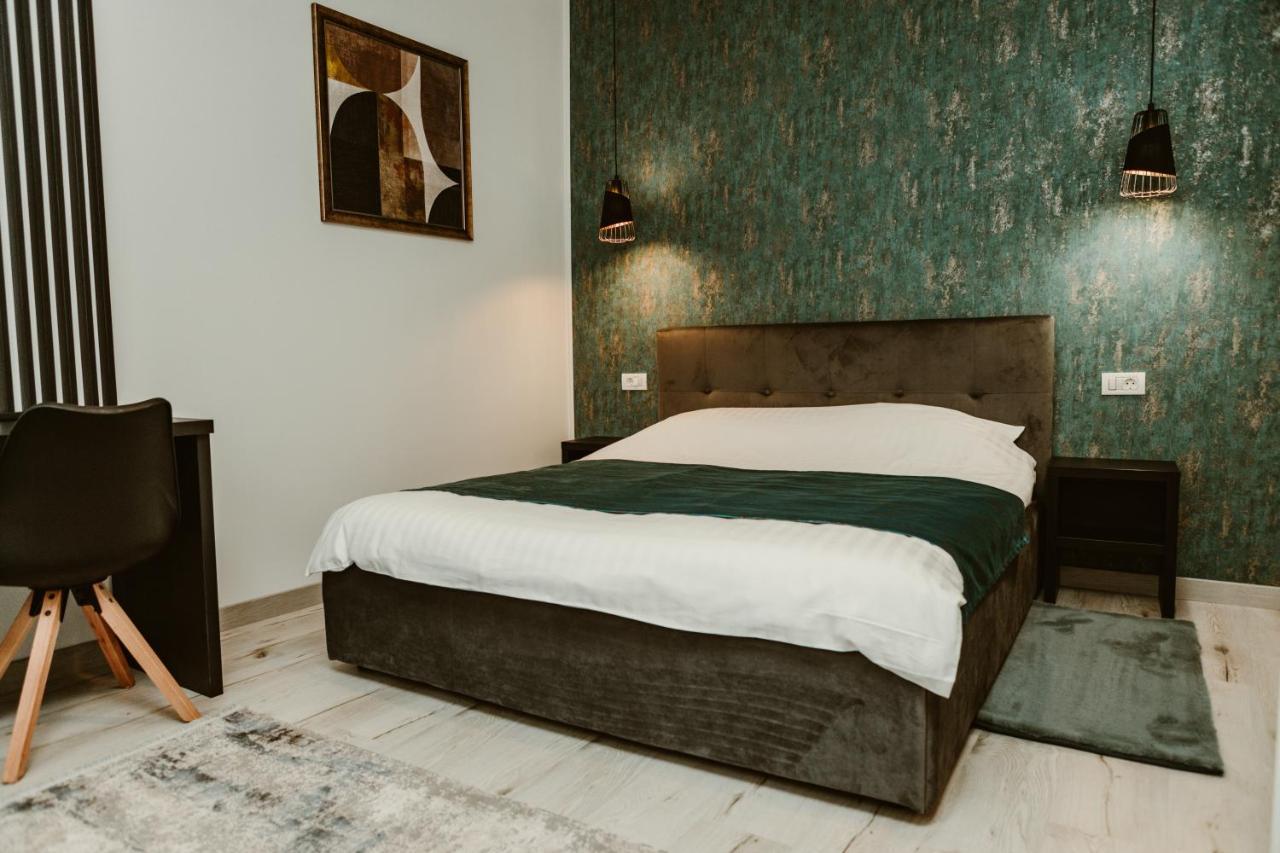 Arini White House Daire Sibiu Dış mekan fotoğraf