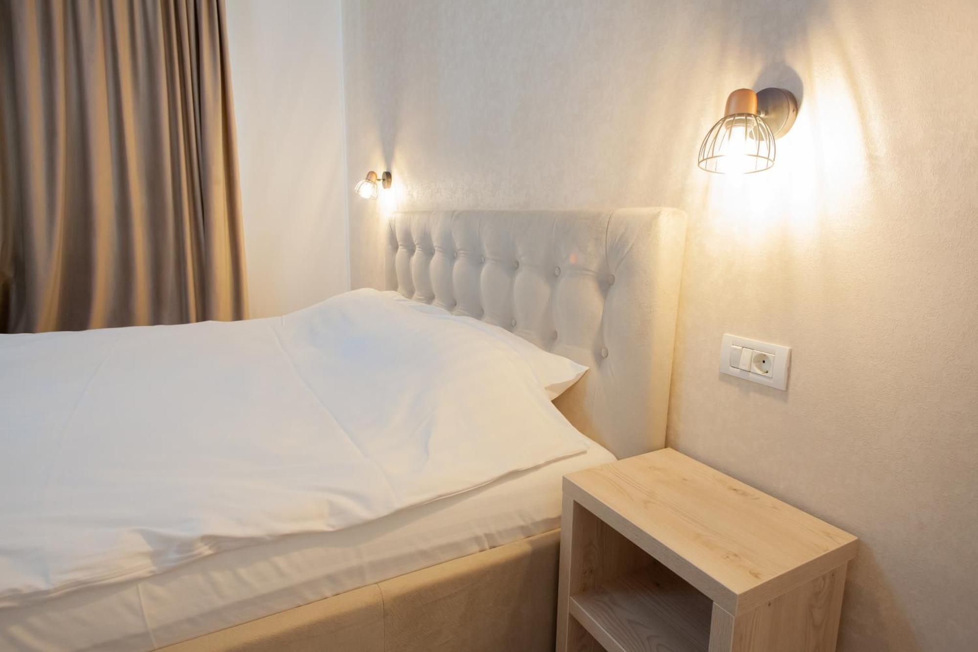 Arini White House Daire Sibiu Dış mekan fotoğraf